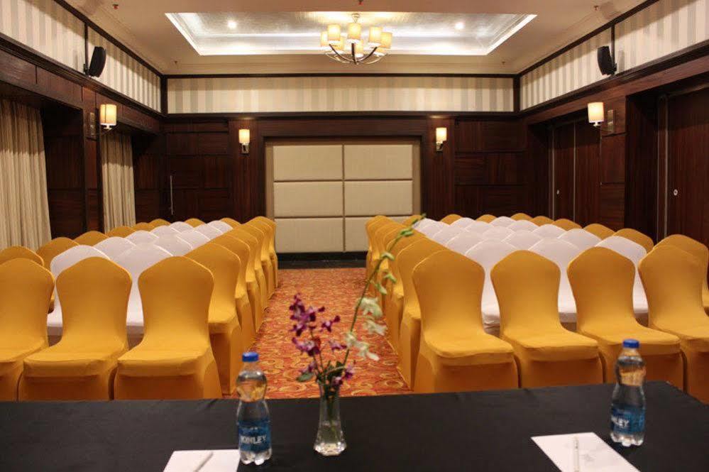 Quality Inn Viha Кумбаконам Екстер'єр фото